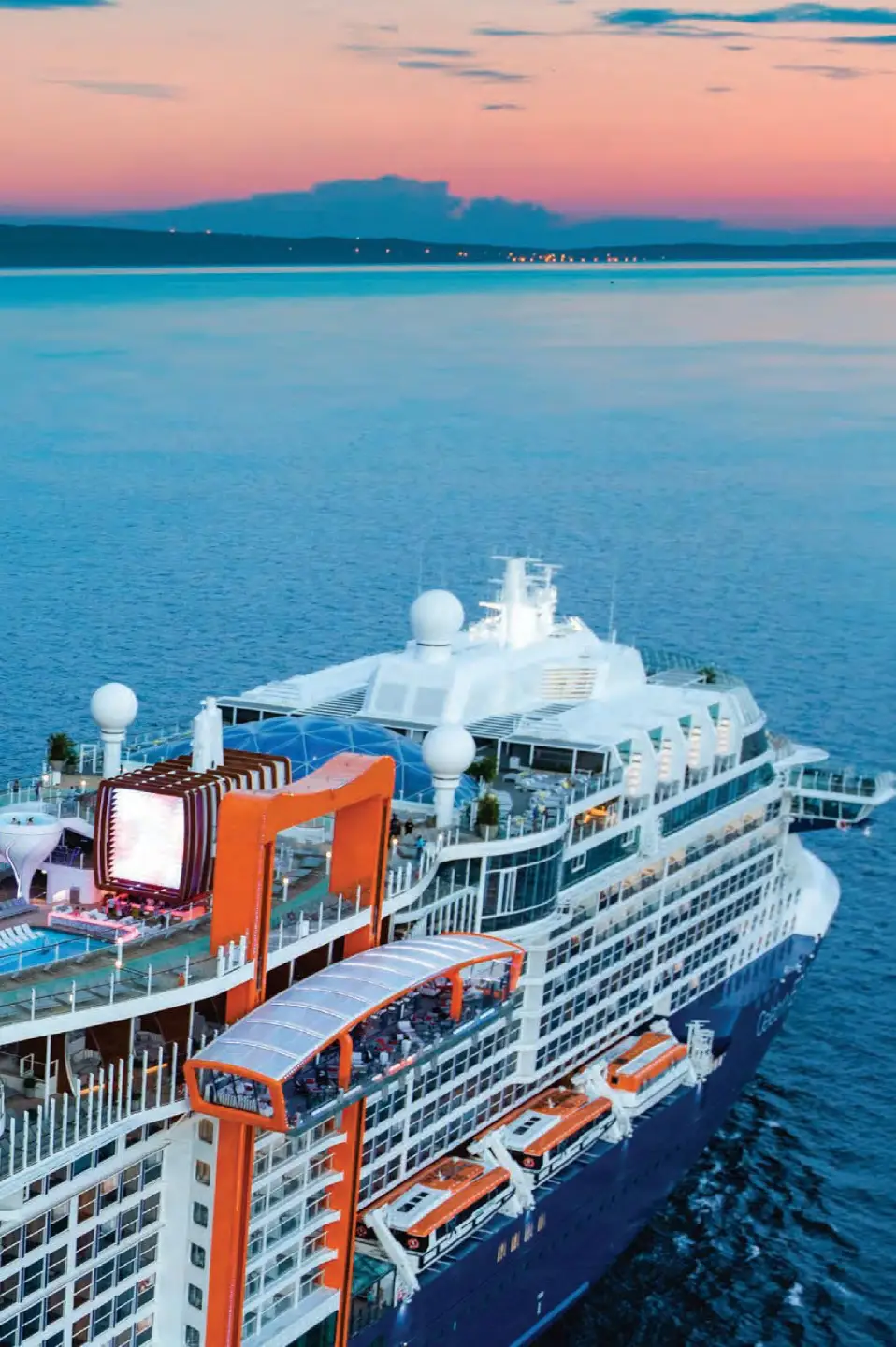 Limo Service Orlando to Celebrity Cruise Terminal Available to Reserve Now