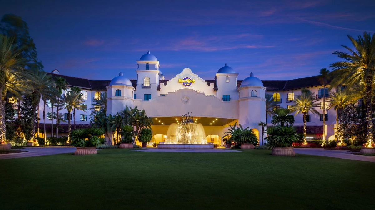 Executive Airport Shuttle and Limo to Hard Rock Hotel Orlando